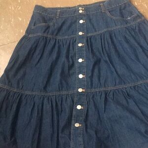 NWOT Denim Skirt with pockets